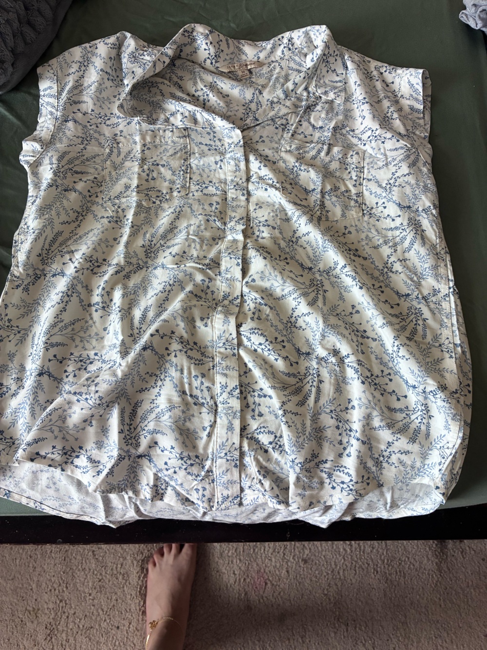 Jachs Girlfriend White Floral Print Blouse